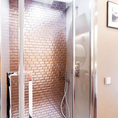 Tre36 - Smart & Design Room In The Old Center Bari Bagian luar foto