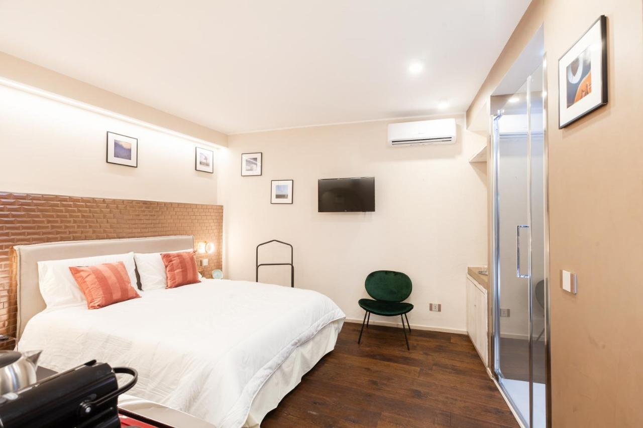 Tre36 - Smart & Design Room In The Old Center Bari Bagian luar foto